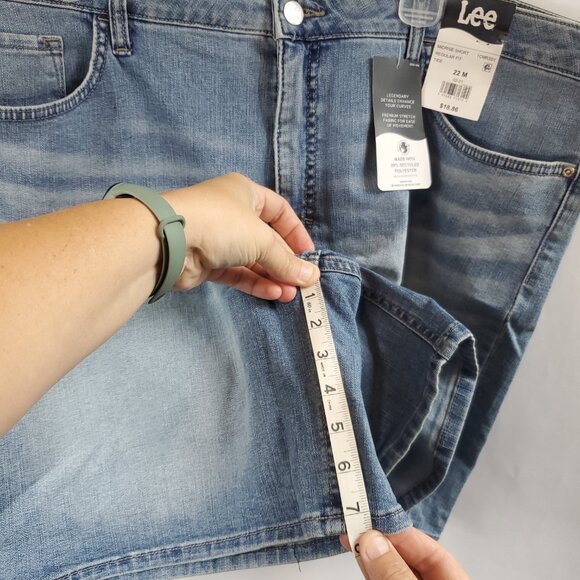 Lee Womens Light Blue Wash Denim Shorts Midrise Short Sz 22M Reg Fit NWT - Picture 9 of 9